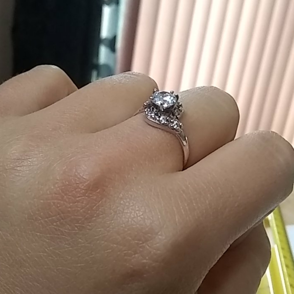 Sterling Solid Silver 925 White Gem Ring - image 1